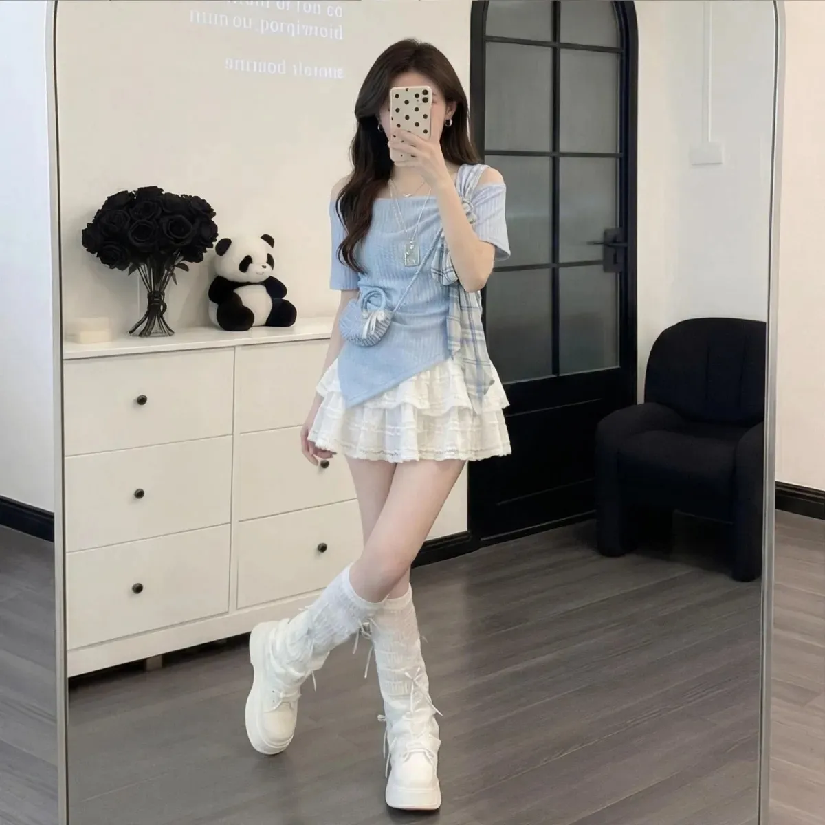 ชุดเซ็ตสองชิ้น เสื้อยืดสีฟ้าหว - Party Games Mini บทวิจารณ์และราคา